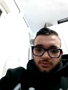 Snapshot of Francescodicristina44 chatting on March 22, 2026, 7:26 pm Francescodicristina44 online show from March 22, 2026, 7:26 pm