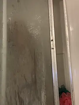 Snapshot of YAHIRALEJANDRIIIIII chatting on October 8, 2025, 1:18 am YAHIRALEJANDRIIIIII online show from October 8, 2025, 1:18 am