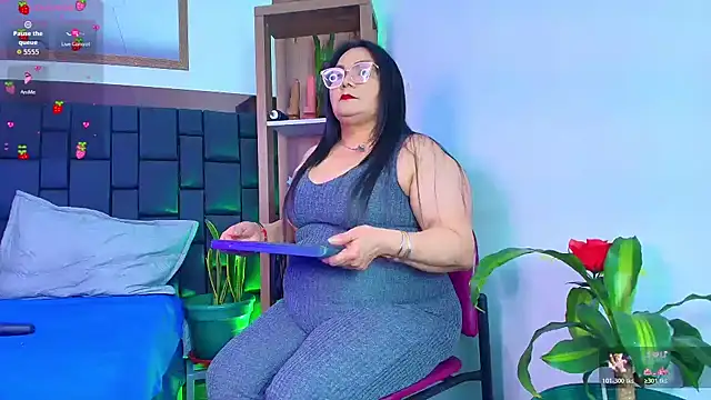EllenaBoobs  online show from August 5, 2026, 2:27 am