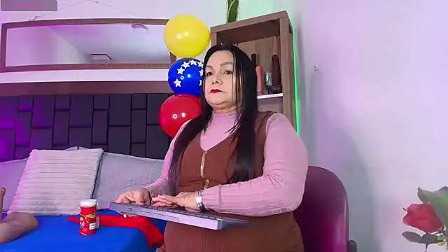 EllenaBoobs  online show from July 8, 2026, 3:41 am