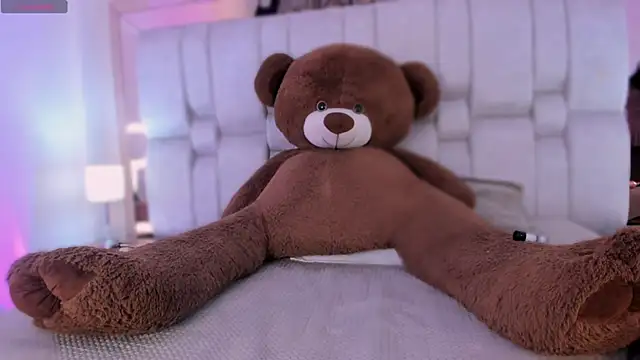 Daia Ortiz online show from April 2, 2026, 3:57 am