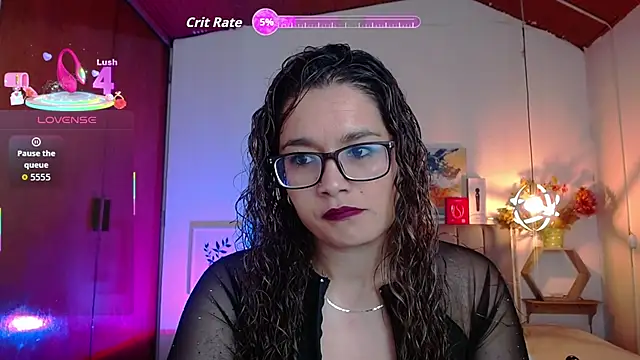 Rose Thompson1 online show from October 6, 2025, 1:45 pm