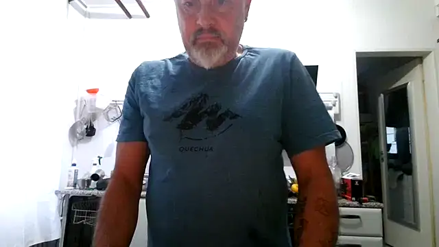 Snapshot of Berg_Boy chatting on July 20, 2026, 3:58 am Berg Boy online show from July 20, 2026, 3:58 am