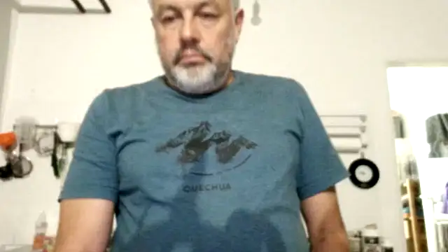 Berg Boy online show from September 30, 2025, 8:48 pm