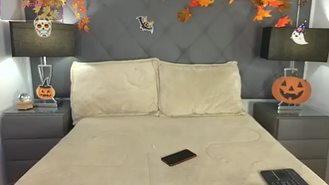 Alexa Madisson online show from October 24, 2025, 8:08 pm