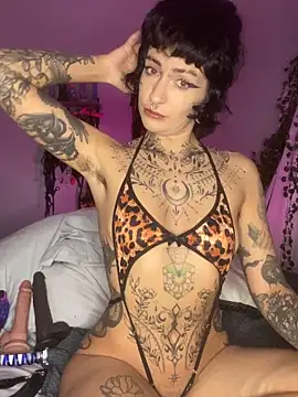 Snapshot of littleinkedblaise666 chatting on June 16, 2026, 8:20 pm littleinkedblaise666 online show from June 16, 2026, 8:20 pm