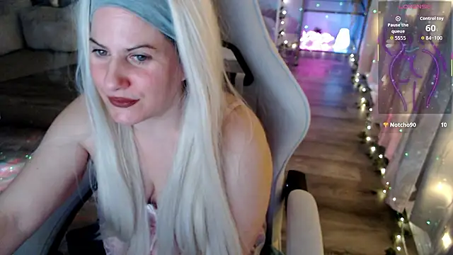 Snapshot of BellaStar84 chatting on March 6, 2026, 11:38 am BellaStar84 online show from March 6, 2026, 11:38 am