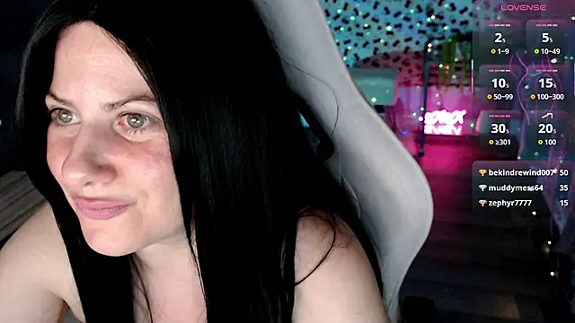 BellaStar84 online show from May 15, 2026, 7:06 am