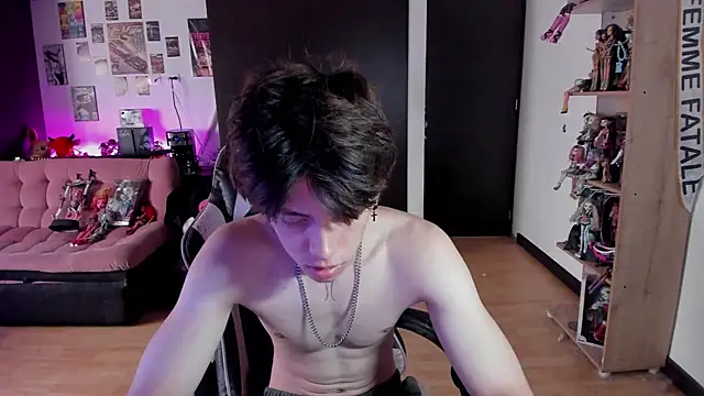 xIce Boy online show from June 6, 2026, 2:44 pm