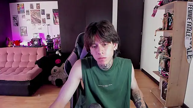 xIce Boy online show from June 17, 2026, 2:27 pm