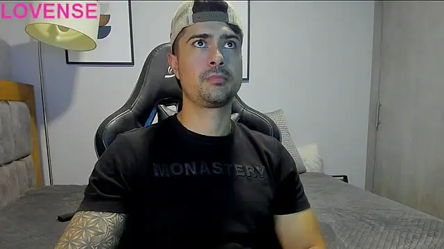 Dante Storm online show from September 25, 2025, 5:02 am