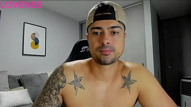 Dante Storm online show from September 21, 2025, 6:57 pm