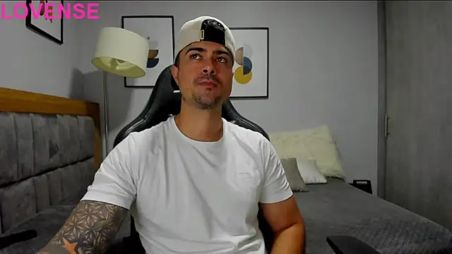 Dante Storm online show from September 24, 2025, 6:20 am