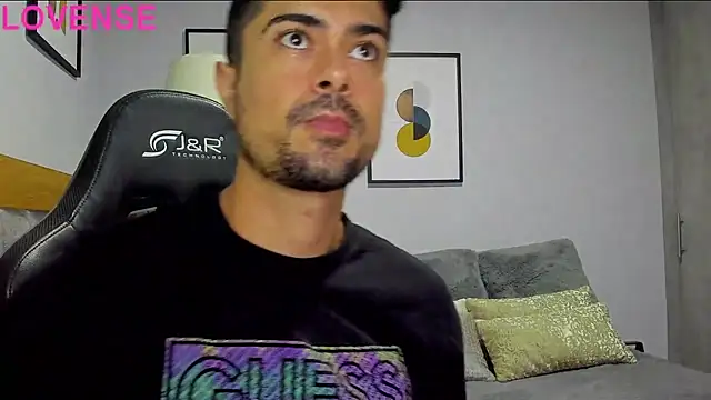 Dante Storm online show from October 2, 2025, 4:49 am