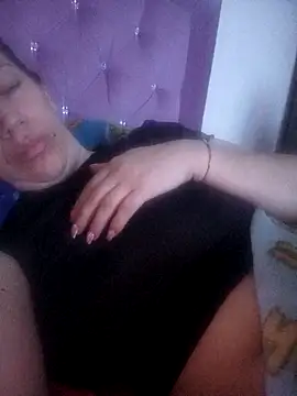 Snapshot of melany-92xxx chatting on March 21, 2026, 11:25 am melany-92xxx online show from March 21, 2026, 11:25 am