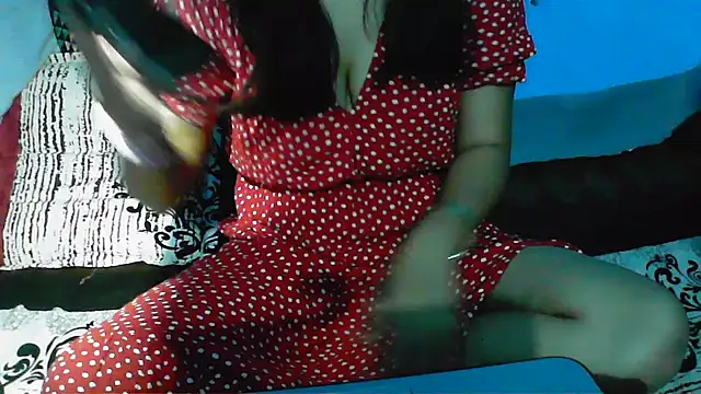 Snapshot of LAYLA_600 chatting on November 22, 2025, 7:18 am LAYLA 600 online show from November 22, 2025, 7:18 am