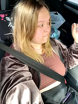 Snapshot of IMHORNYWET chatting on September 12, 2025, 10:04 am IMHORNYWET online show from September 12, 2025, 10:04 am