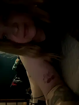 Snapshot of IMHORNYWET chatting on September 28, 2025, 2:35 pm IMHORNYWET online show from September 28, 2025, 2:35 pm