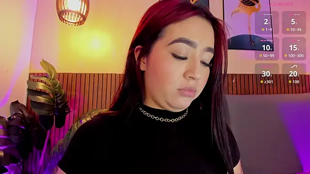 MelinaCruz online show from May 6, 2026, 2:37 am