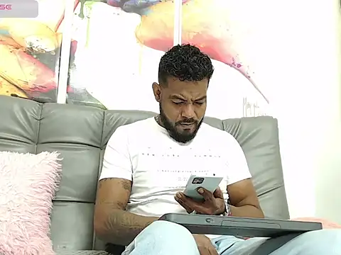 BladeFoxxx1 online show from October 7, 2025, 12:06 pm