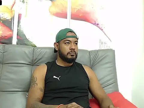 BladeFoxxx1 online show from October 17, 2025, 2:04 am