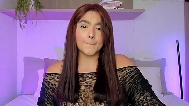 eva sainnt online show from May 31, 2026, 10:32 pm