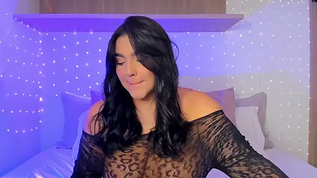 eva sainnt online show from May 21, 2026, 11:35 pm