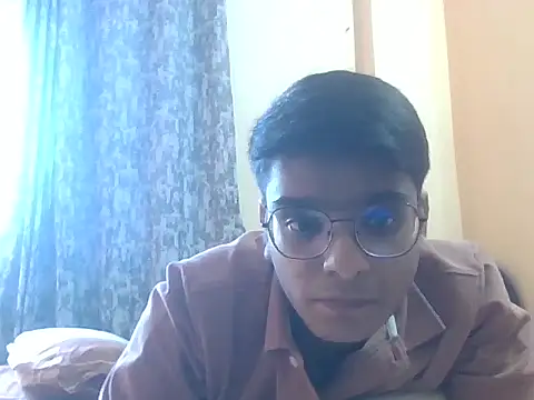 Snapshot of sutfvkii chatting on October 12, 2025, 9:54 am sutfvkii online show from October 12, 2025, 9:54 am