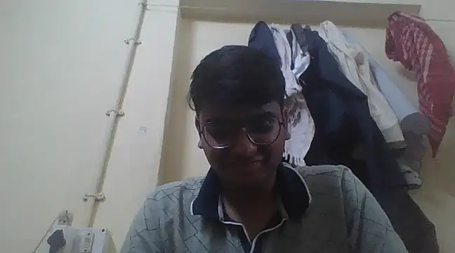 Snapshot of sutfvkii chatting on March 19, 2025, 5:50 pm sutfvkii online show from March 19, 2025, 5:50 pm