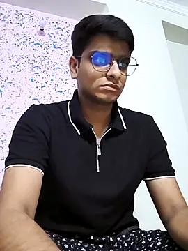 Snapshot of sutfvkii chatting on September 19, 2025, 1:04 pm sutfvkii online show from September 19, 2025, 1:04 pm