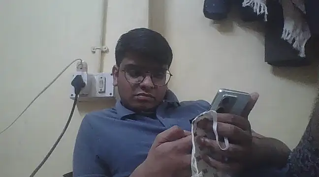 Snapshot of sutfvkii chatting on March 20, 2025, 3:58 pm sutfvkii online show from March 20, 2025, 3:58 pm