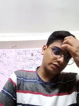 Snapshot of sutfvkii chatting on September 14, 2025, 4:07 pm sutfvkii online show from September 14, 2025, 4:07 pm