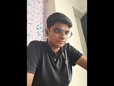 Snapshot of sutfvkii chatting on October 24, 2025, 10:14 am sutfvkii online show from October 24, 2025, 10:14 am