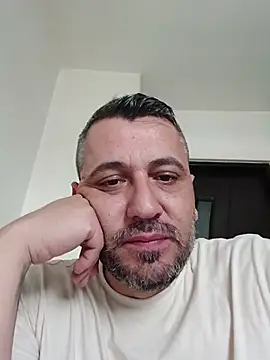 yourflowerpink online show from March 25, 2026, 10:14 am