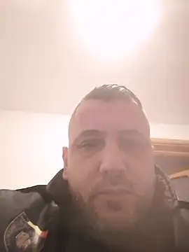 Snapshot of yourflowerpink chatting on February 15, 2026, 9:08 am yourflowerpink online show from February 15, 2026, 9:08 am