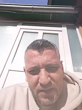 Snapshot of yourflowerpink chatting on February 14, 2026, 11:54 am yourflowerpink online show from February 14, 2026, 11:54 am