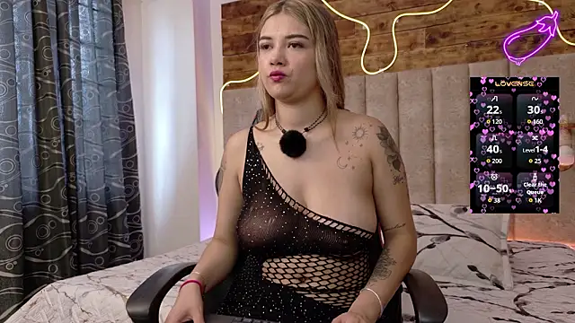 natasha  black online show from February 20, 2026, 7:27 pm