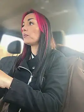 MeganFoxiy online show from March 17, 2026, 6:27 am