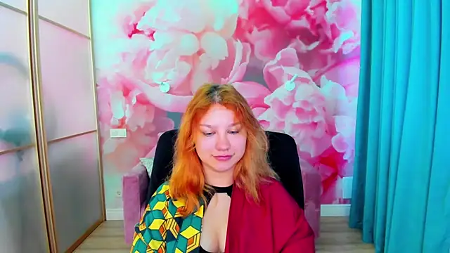 Snapshot of AngelinaLow chatting on May 10, 2026, 5:55 am AngelinaLow online show from May 10, 2026, 5:55 am