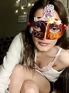 felimelii online show from March 11, 2025, 11:15 pm