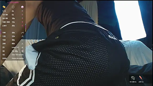 Snapshot of LiamByrne chatting on March 12, 2026, 7:12 am LiamByrne online show from March 12, 2026, 7:12 am