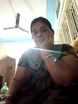 Snapshot of kissmetha chatting on August 7, 2026, 5:19 pm kissmetha online show from August 7, 2026, 5:19 pm
