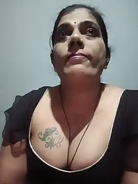 Snapshot of kissmetha chatting on July 11, 2026, 2:06 pm kissmetha online show from July 11, 2026, 2:06 pm
