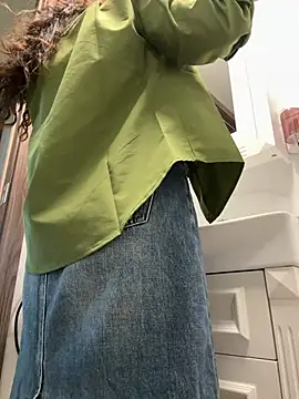 Snapshot of aa520uv chatting on March 14, 2026, 2:06 am aa520uv online show from March 14, 2026, 2:06 am