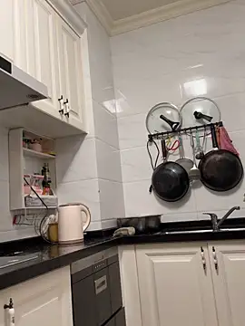 Snapshot of aa520uv chatting on March 13, 2026, 2:00 pm aa520uv online show from March 13, 2026, 2:00 pm