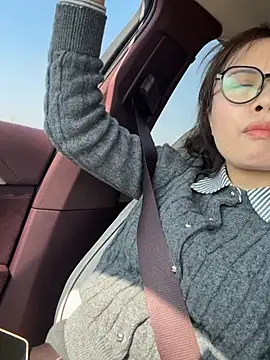 Snapshot of aa520uv chatting on March 11, 2026, 5:56 am aa520uv online show from March 11, 2026, 5:56 am