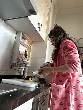 Snapshot of aa520uv chatting on March 12, 2026, 1:33 am aa520uv online show from March 12, 2026, 1:33 am