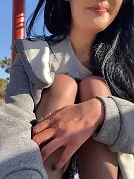 linger-23 online show from March 18, 2025, 8:17 am