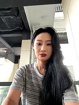 linger-23 online show from September 30, 2025, 6:19 am