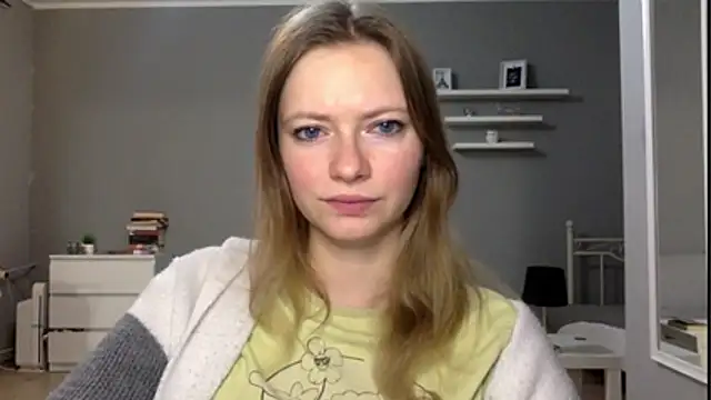 MillieShow online show from November 26, 2025, 9:59 pm